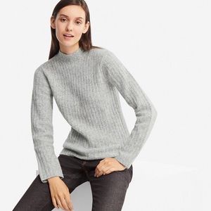 UNIQLO Mock Neck Sweater